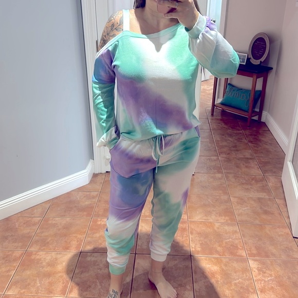 Tie die lounge set, off the shoulder - Picture 1 of 3